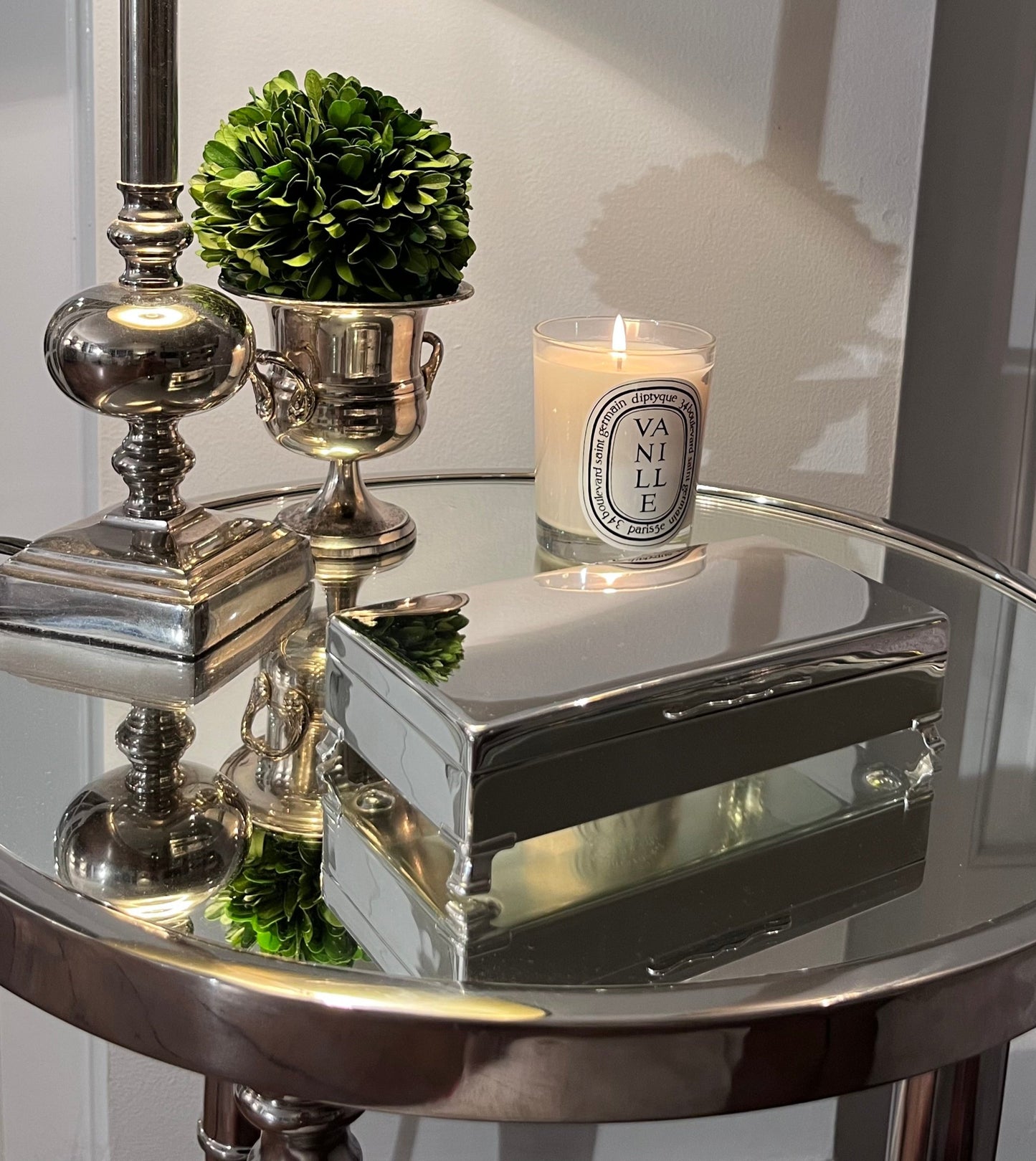 Hôtel Silver - Footed Vintage Box