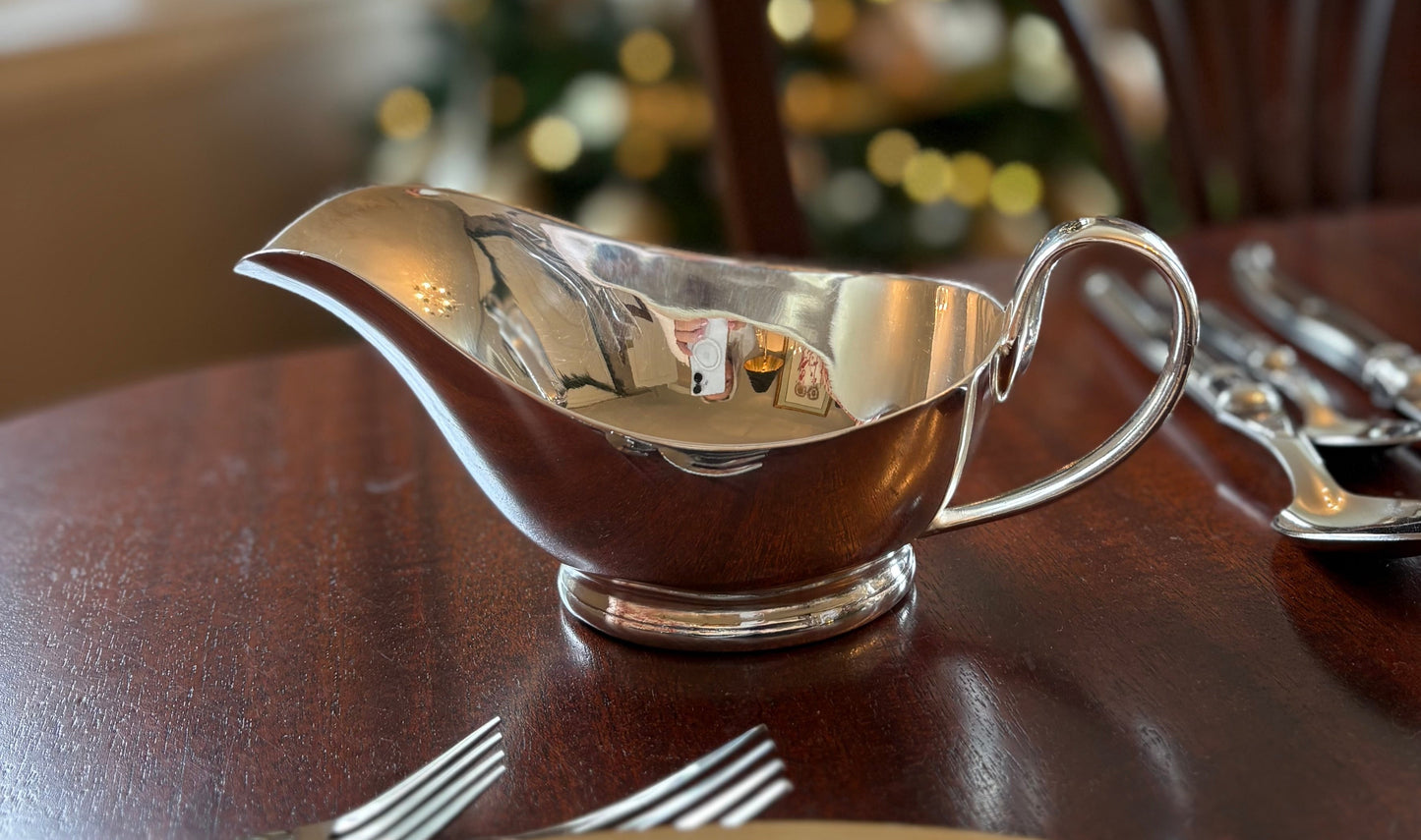 Hôtel Silver - Vintage Sauce Boat