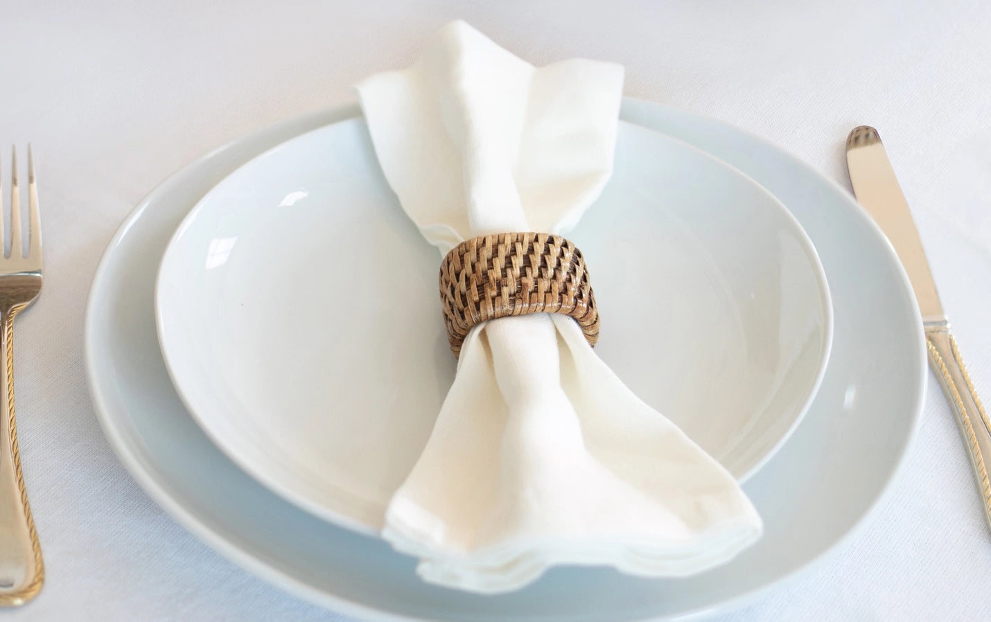 Wauwinet Rattan Oval Napkin Rings Cru of 6