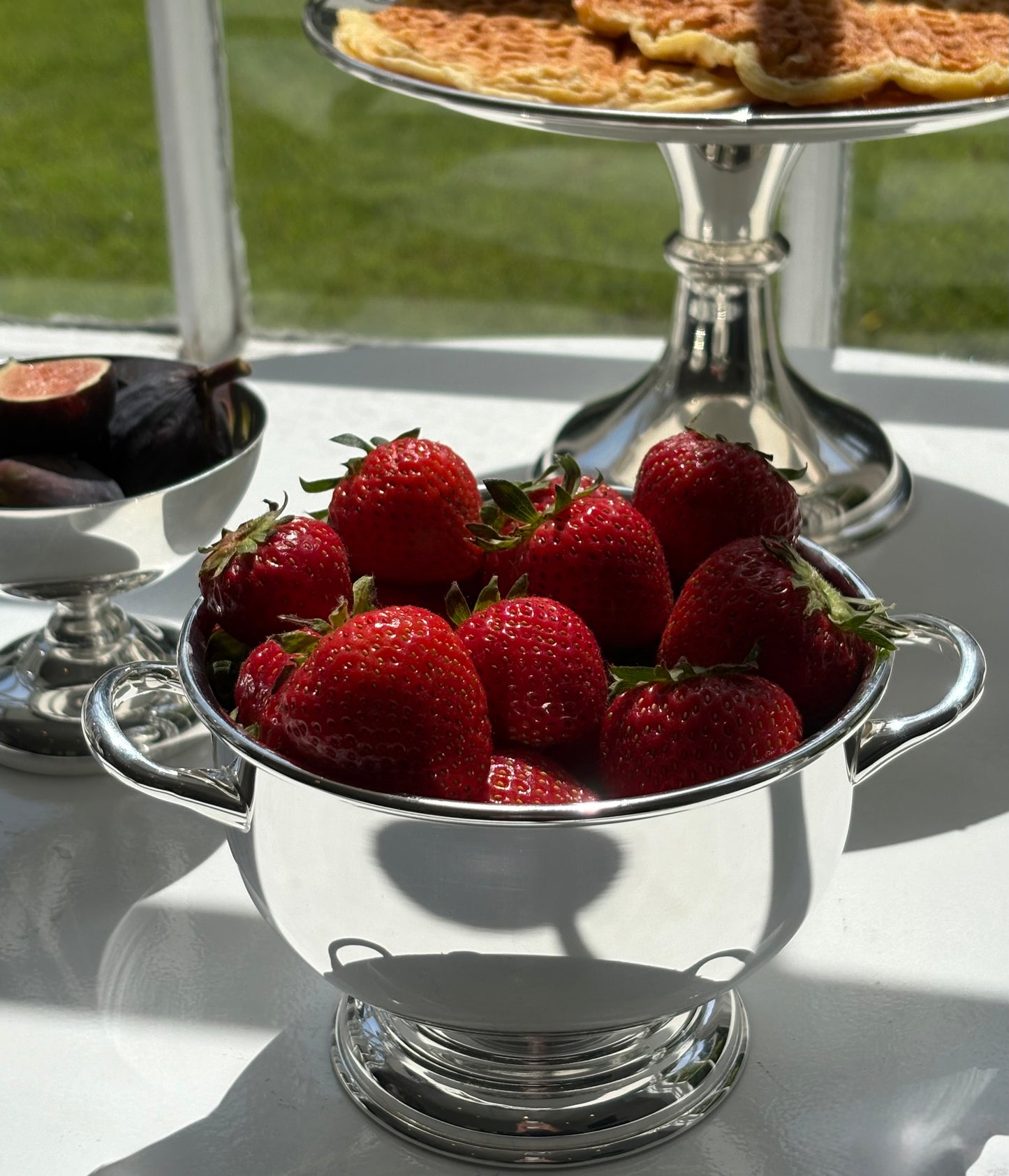 Hôtel Silver - Private Label Collection High Pedestal Bowl With Handles