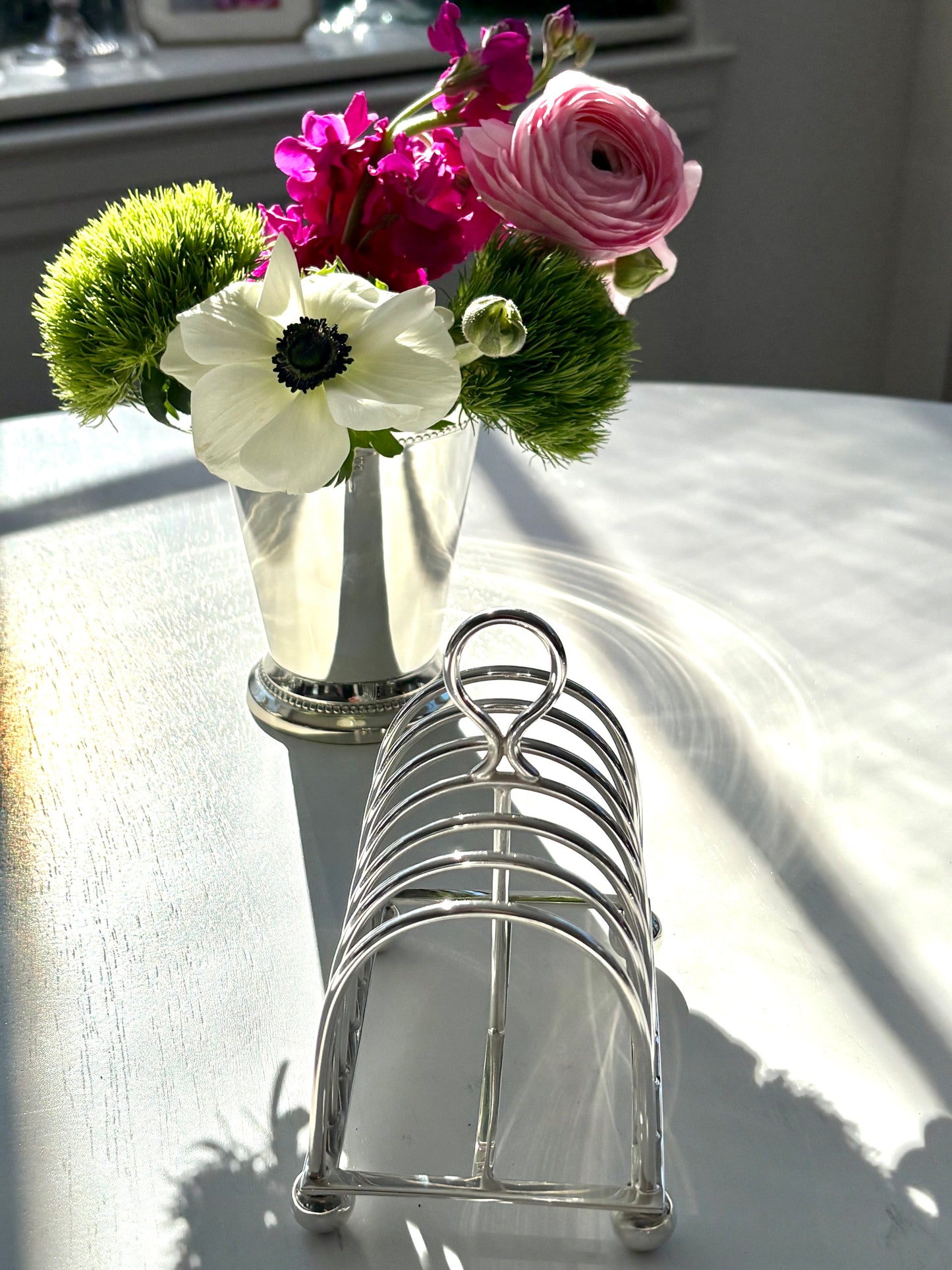 Hôtel Silver - Vintage Toast Rack, Grand 6-Slice With Ball Feet