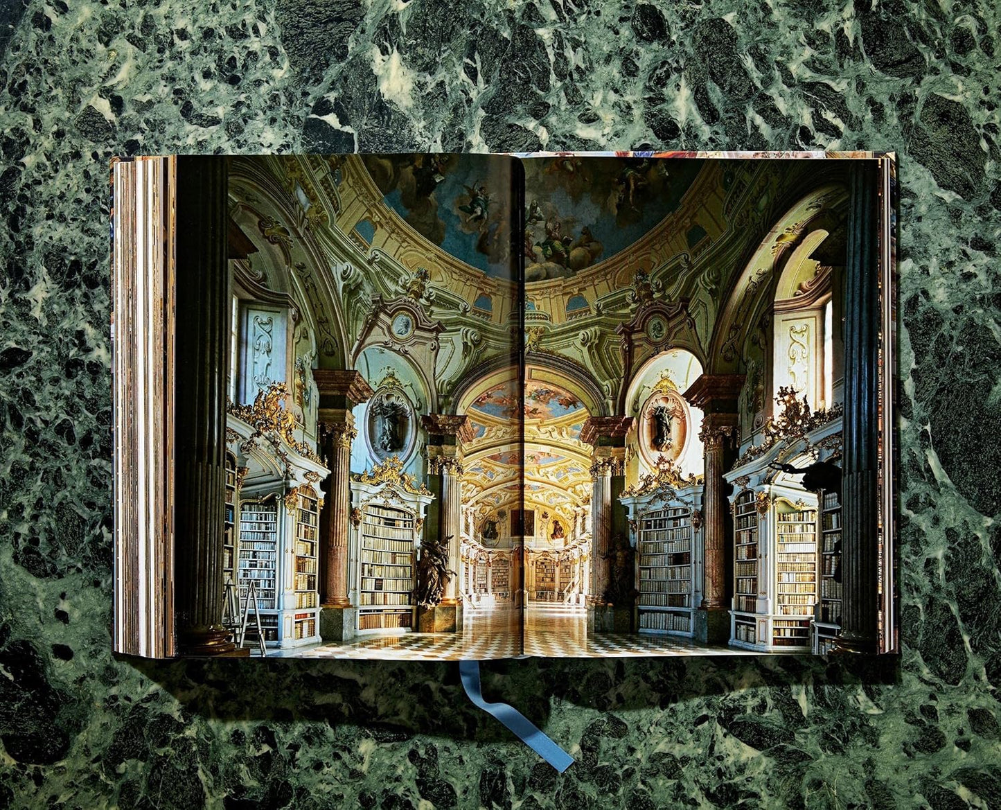 Massimo Listri: The World's Most Beautiful Libraries