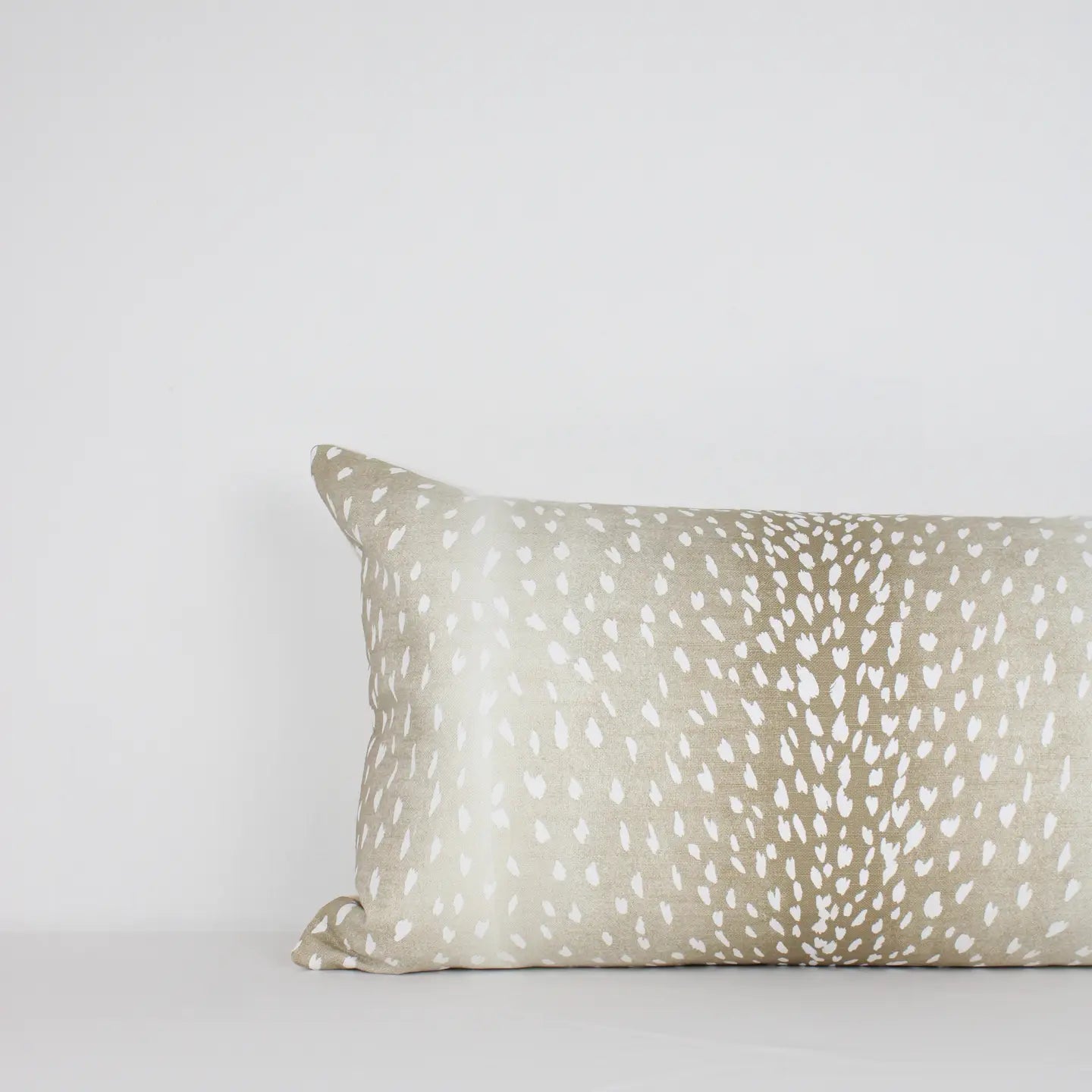 Chic Antelope Pillow - 14x20