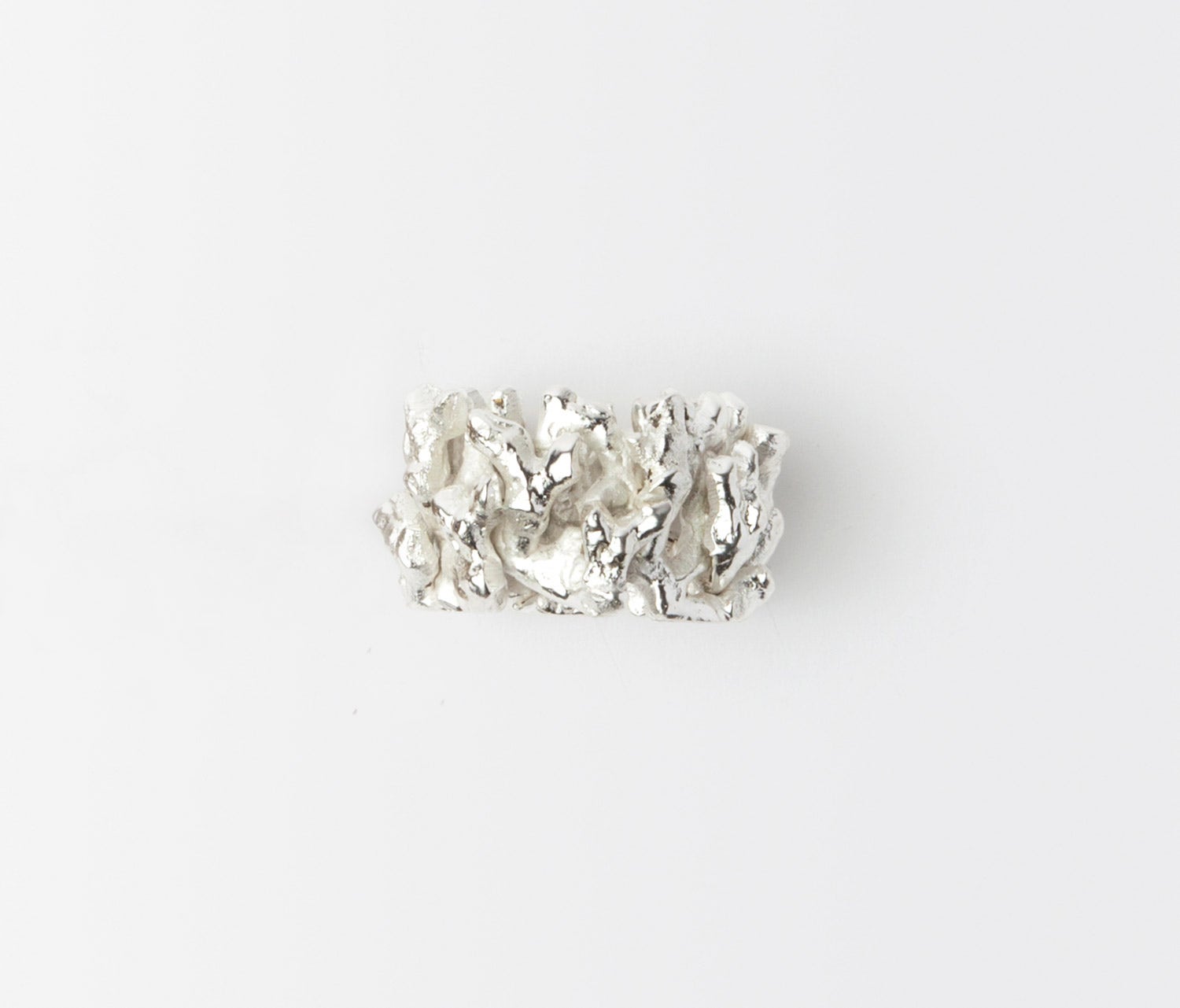 Sasha Shiny Silver Napkin Ring, Blue Pheasant - Thumbnail 3