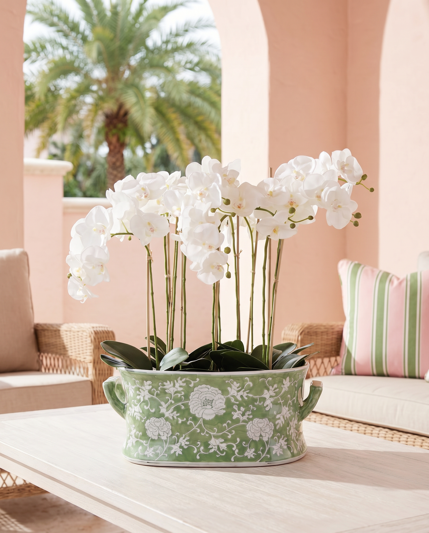 The Garden Lotus Cachepot