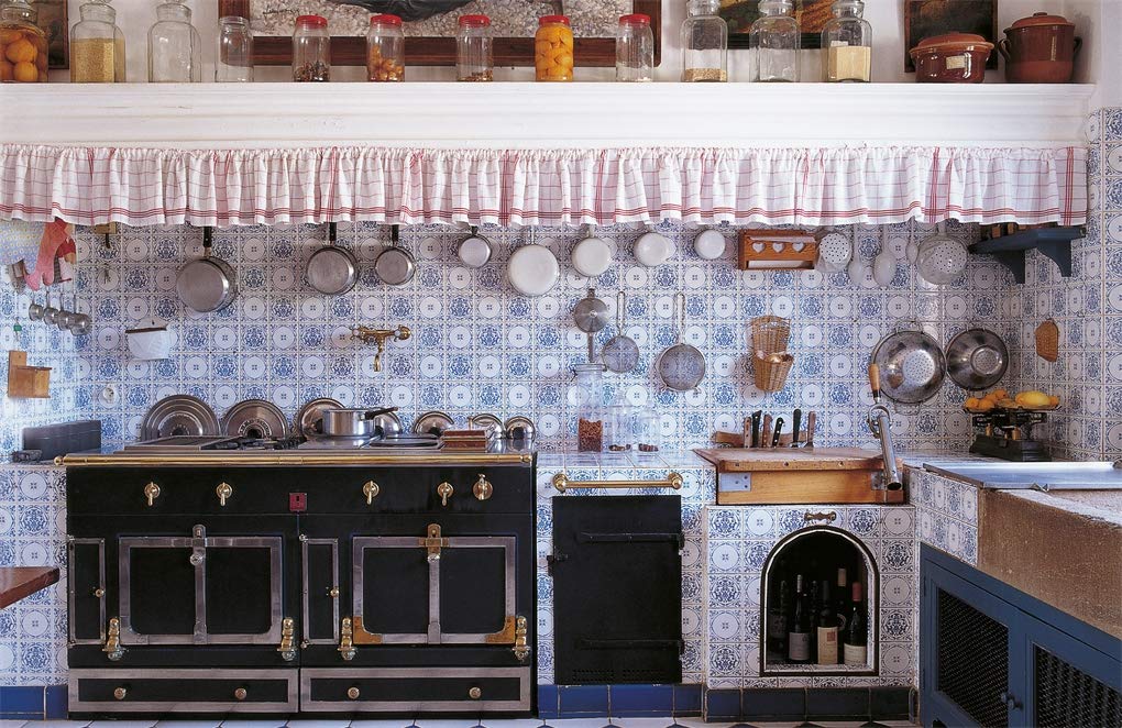 Provence Style: Decorating with French Country Flair Book