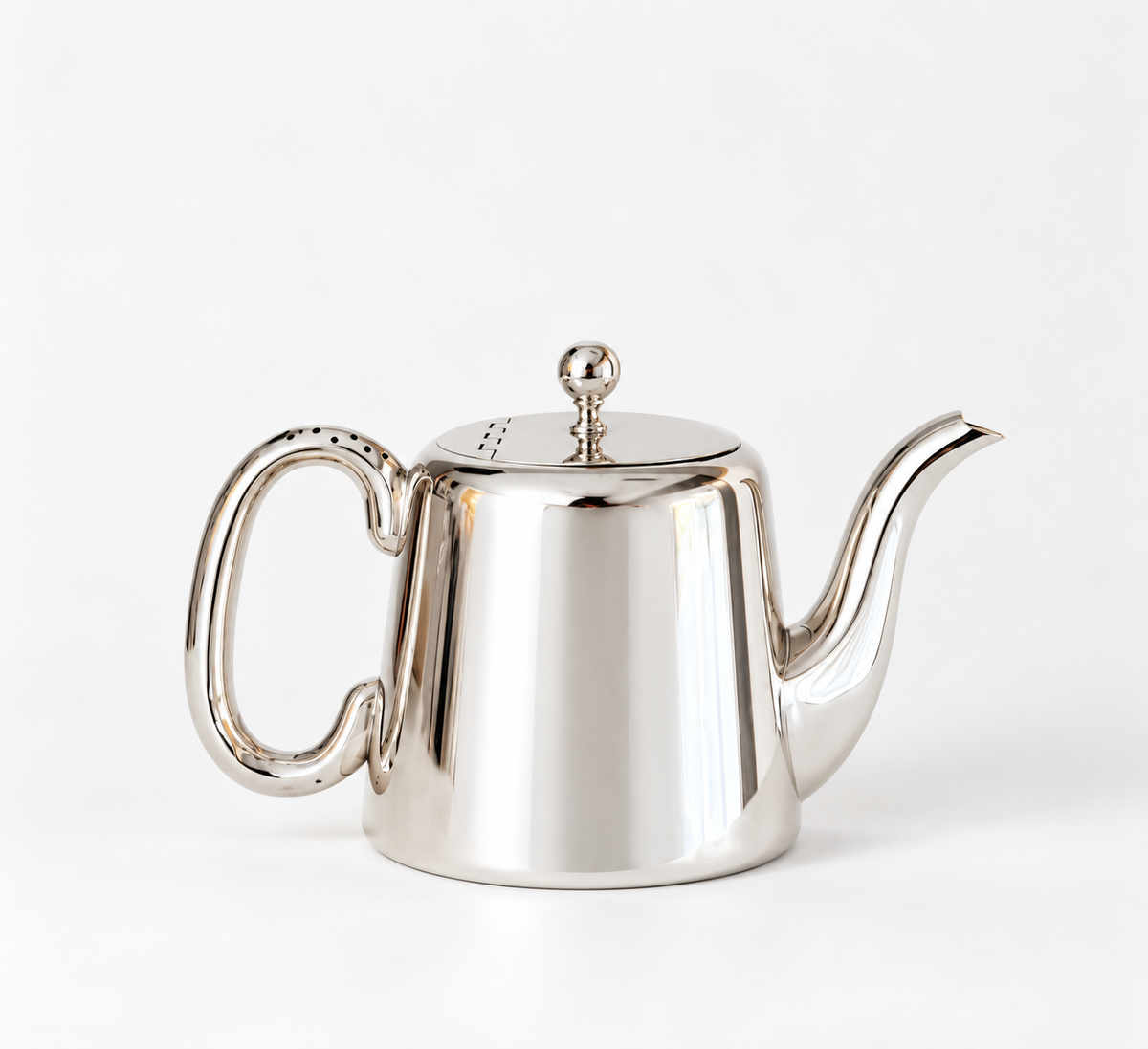 Hôtel Silver - Vintage Teapot With Ball Finial